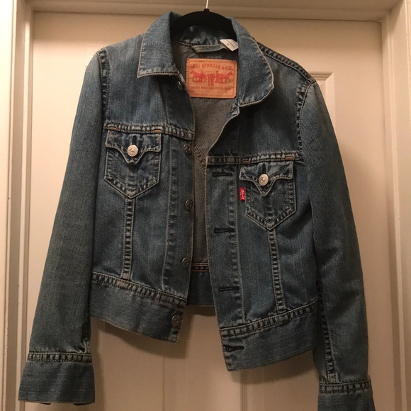 Levi's Jackets & Blazers - Women's Levi’s Type 1 Iconic Denim Jacket